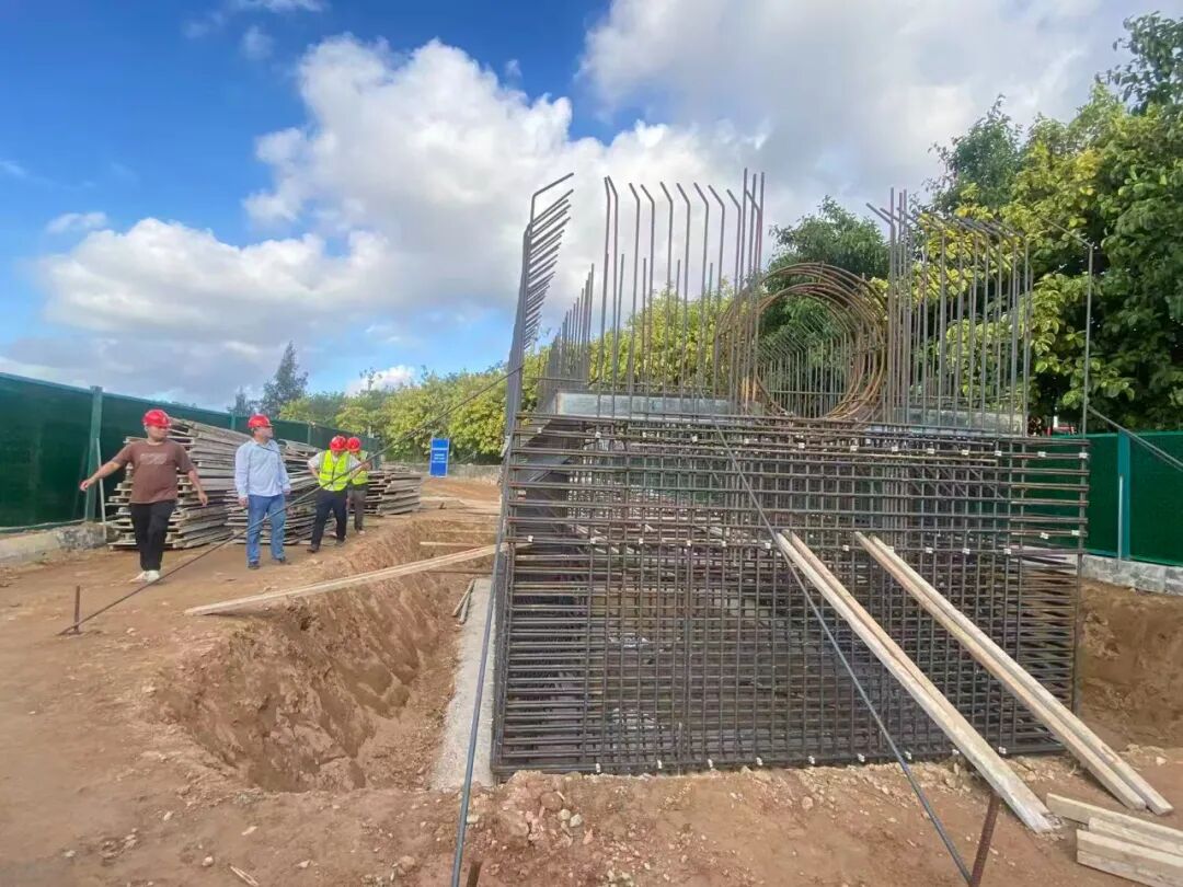 1759971166.jpg 640 (4).jpg