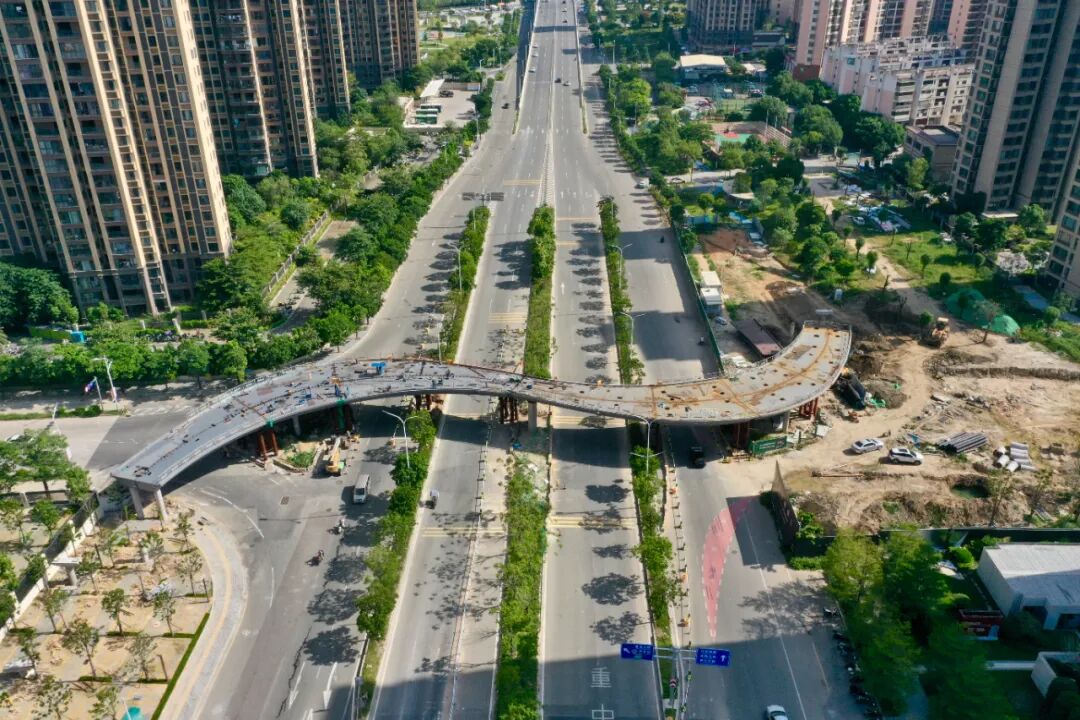 1760344385.jpg 640 (5).jpg