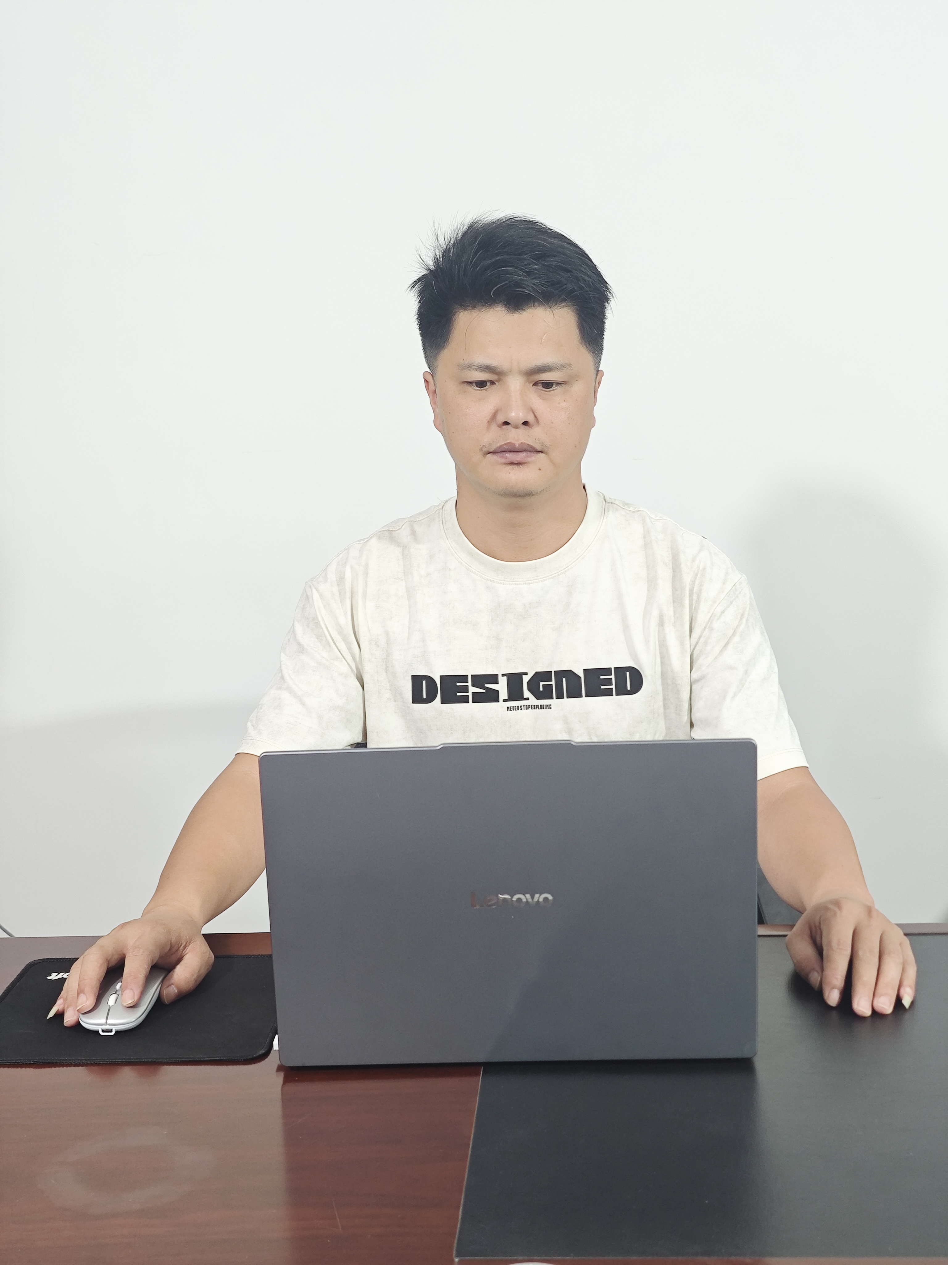 1782381220.jpg 郑金叶.jpg