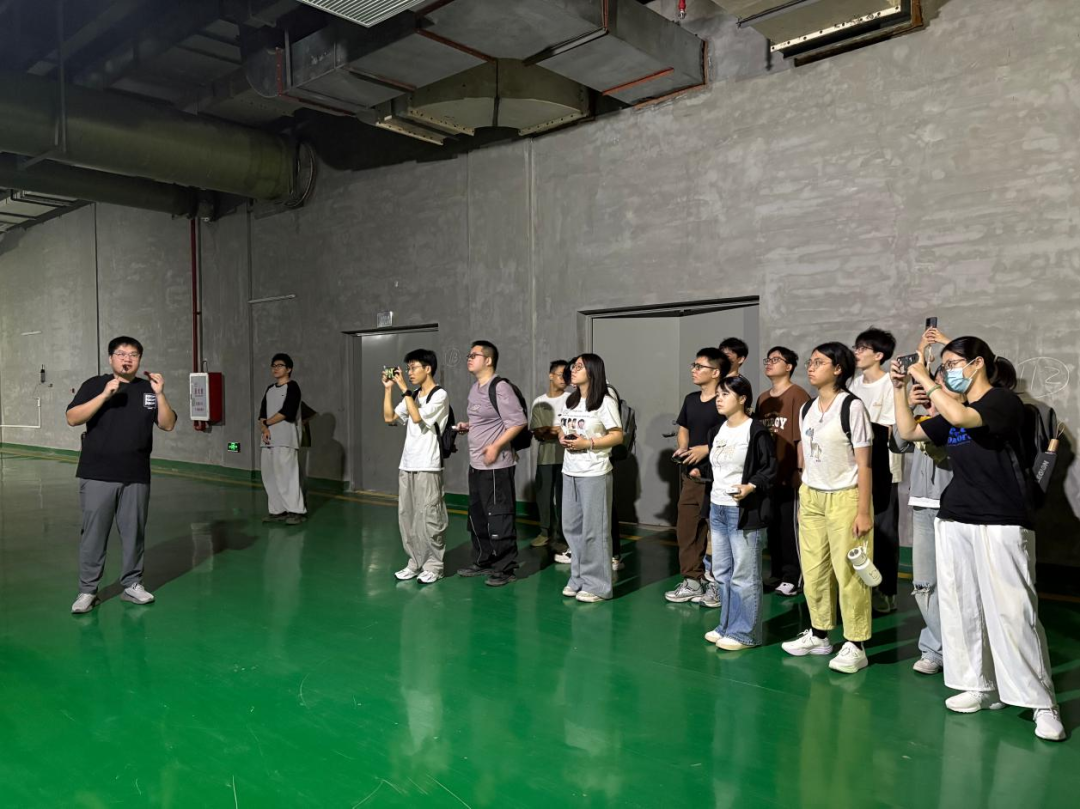 1790559825.png 5.png